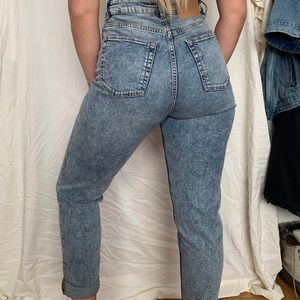 Mom jeans